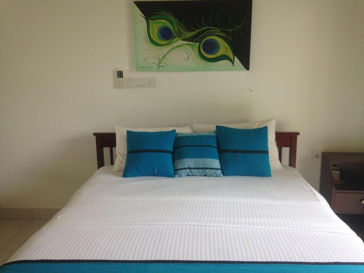 Serene View Tourist Rest Hotell Anuradhapura Rom bilde