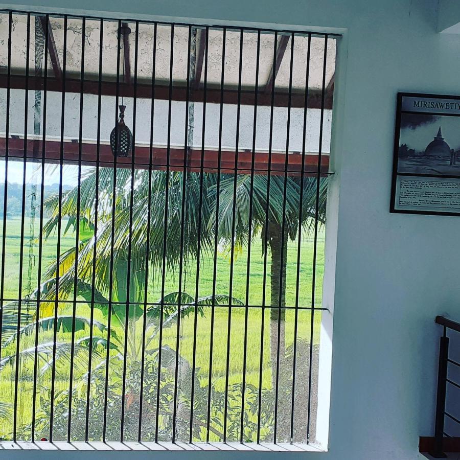 Serene View Tourist Rest Hotell Anuradhapura Eksteriør bilde